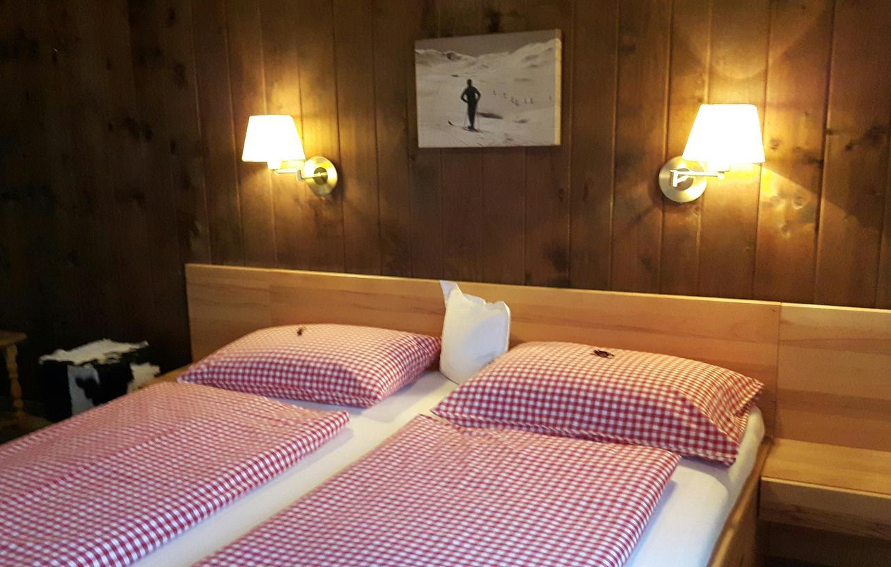 Pension Feiersinger Kitzbuhel Bagian luar foto